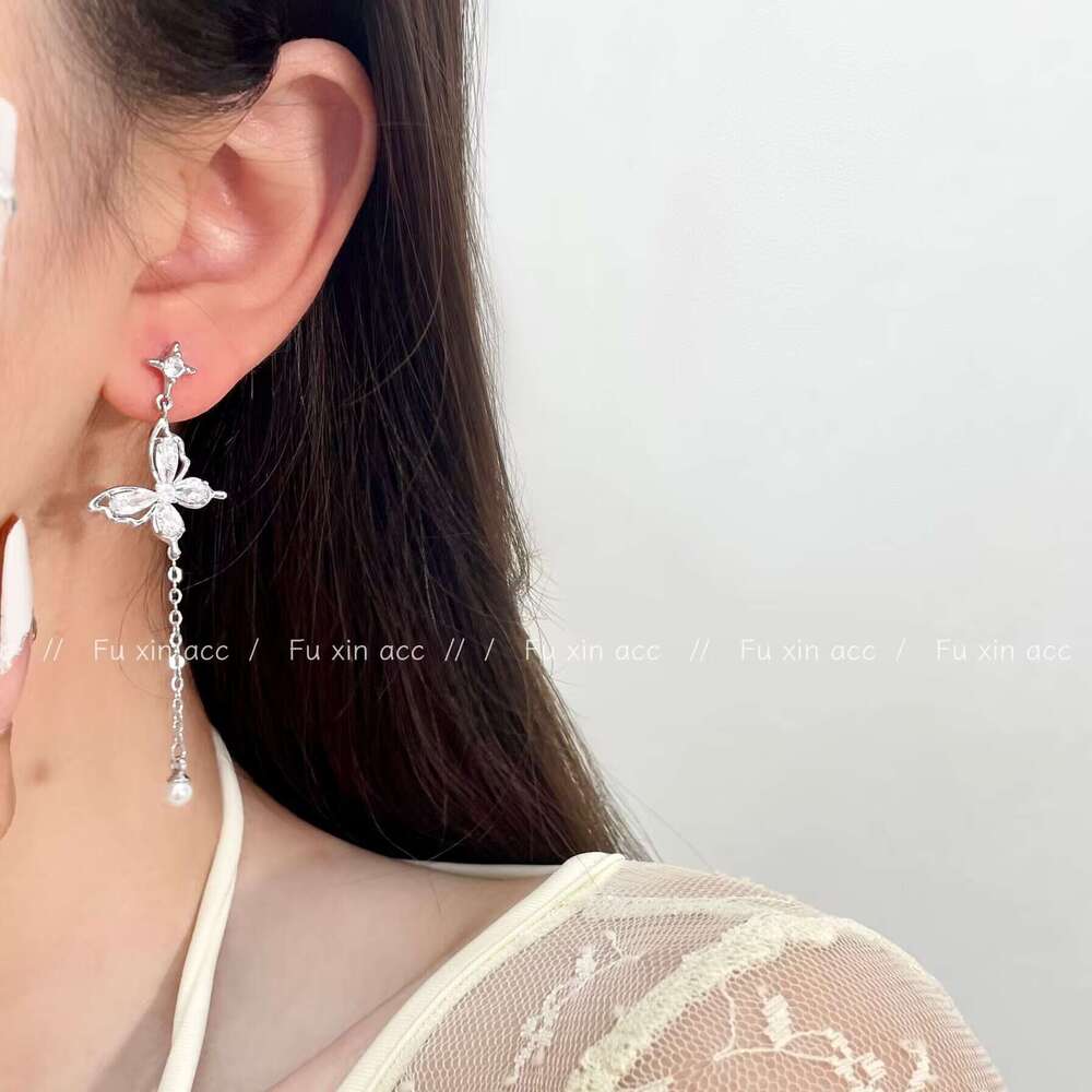 Fashion High-End Asymmetric Earrings Light Niche Butterfly Full Zircon Tassel Studs Minimalist Design Versatile Ear Jewelry 39f