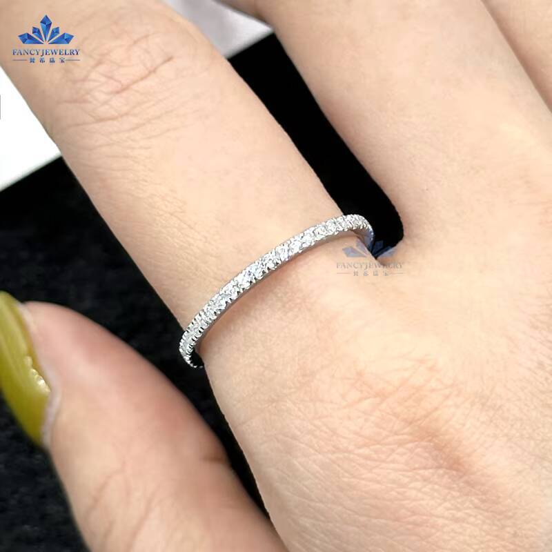 Best Selling Moissanite Finger Ring Fully Ice Out Melee Round Diamond 925 Silver Jewelry Moissanite Eternity Band Rings