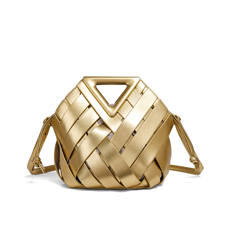 Totes Large capacity handbag triangle bag 2025 new hand-held clip bag diamond grid woven dinner bag