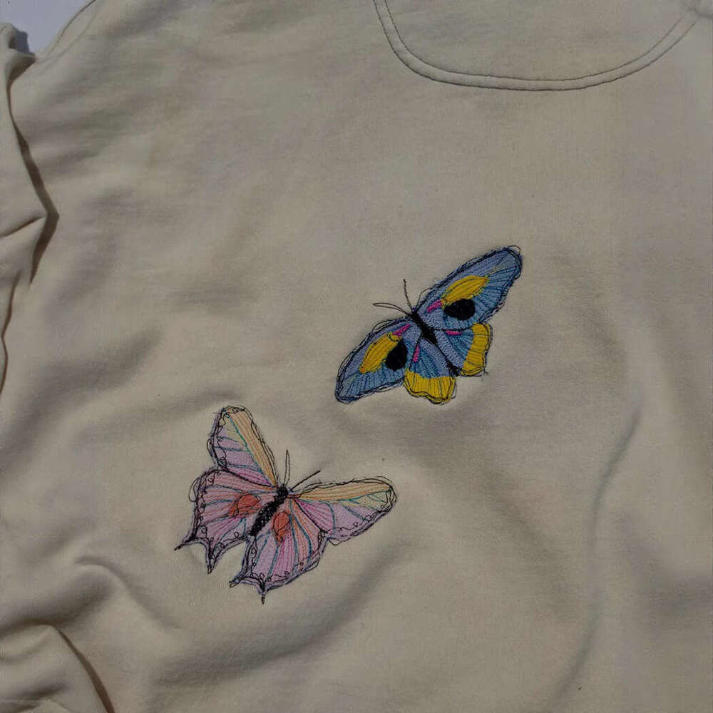 2025 New American Style Trendy Simple Floral Butterfly Print Gray Pullover Sweatshirt Top