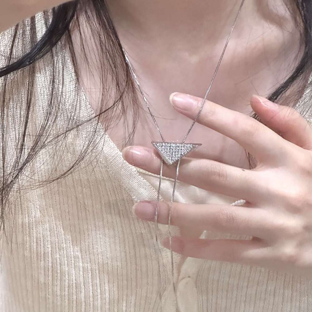 FUXIN New Inverted Triangle Full Dia Fashion Necklace Niche Simple High-end Feel Pull-out Long Clavicle Chain 462