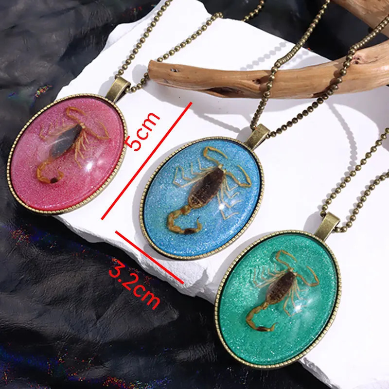 Resin Scorpion Insect Necklace for Women Men Unisex CyberPunk Gothic Couple Jewelry Gift HUANZHI Oval Pendant Neck Chain 250729
