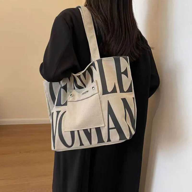 New Large Capacity Single Shoulder Canvas Bag Stylish Letter Style Student Install Books Handbag for Class Fashion Shopping Bag G250729