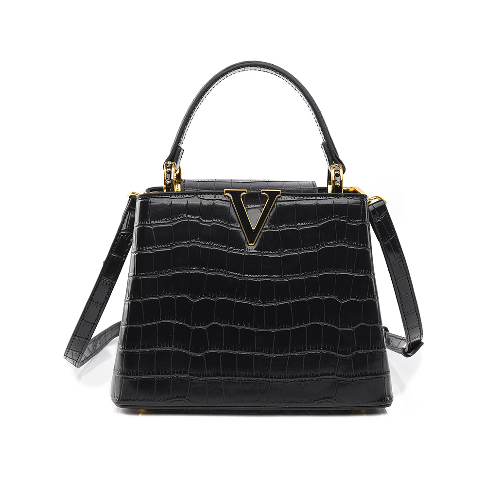 new Free shipping designer bag Shoulder tote Bags For woman Minimally designed commuting with diagonal winds TUES