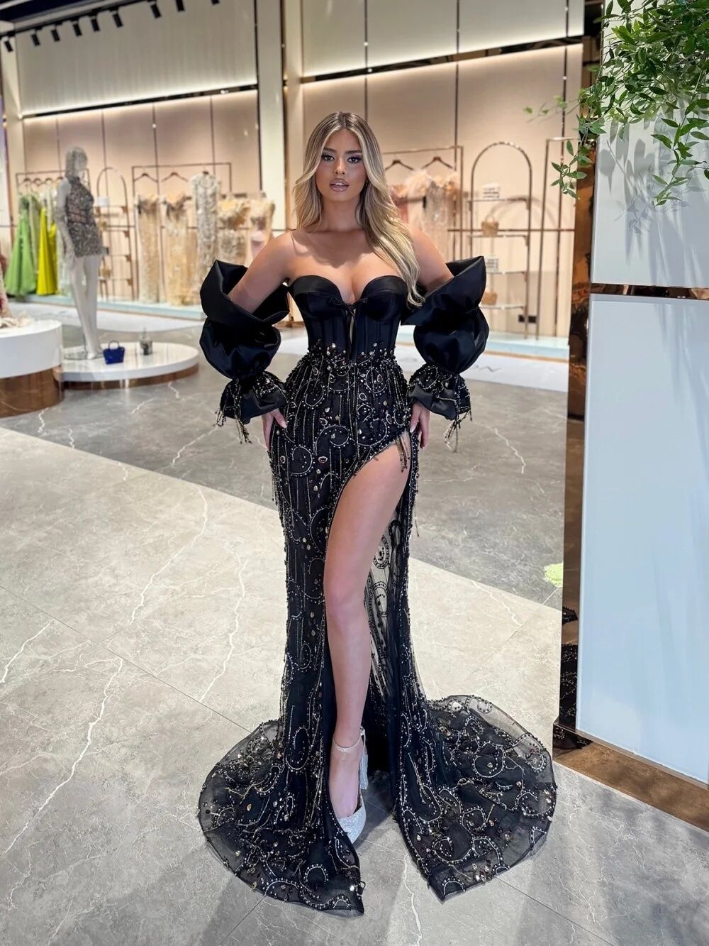 Sparkly Strapless Sequined Evening Dresses Customized Sexy Crystal Tassel Prom Dress Glitter Side High Split Party Gown