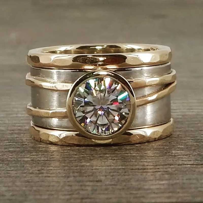 Fashion Niche Geometric Retro Wide Face Inlaid Zircon Ring for Women Men High-end Design Sense Personalized Party Jewelry Gift y250730