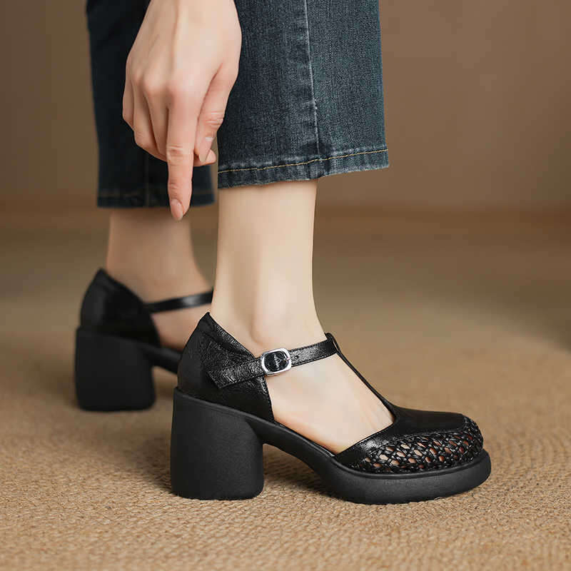 Genuine Leather Hollow Out Peep Sandals 2025 Summer New Round Toe Thick Sole Chunky Heel Thong Strap High Heels