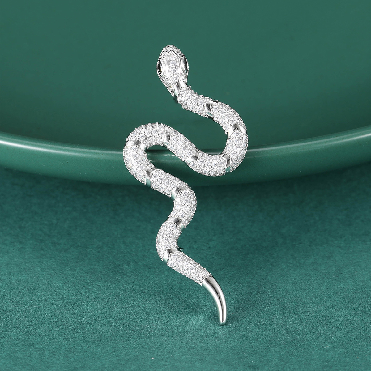 Silver Tone Rhinestone - Encrusted Snake Brooch With Coiled Design Bold Party Jewelry And Gift For Him/Her High Quality And Stylish Jewelry