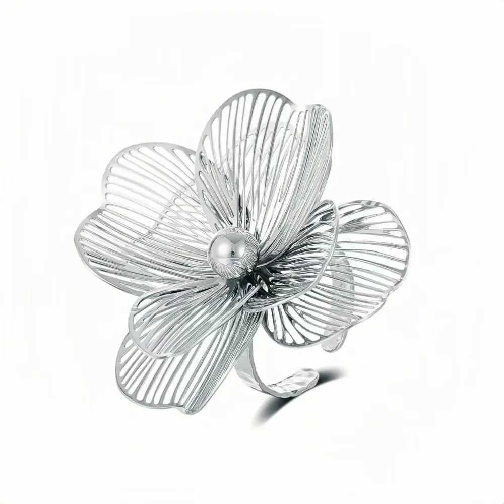 Stainless Steel Double-Layer Flower Shaped Ring for Women Fashionable and Versatile Adjustable Jewelry Party Birthday Gift y250730