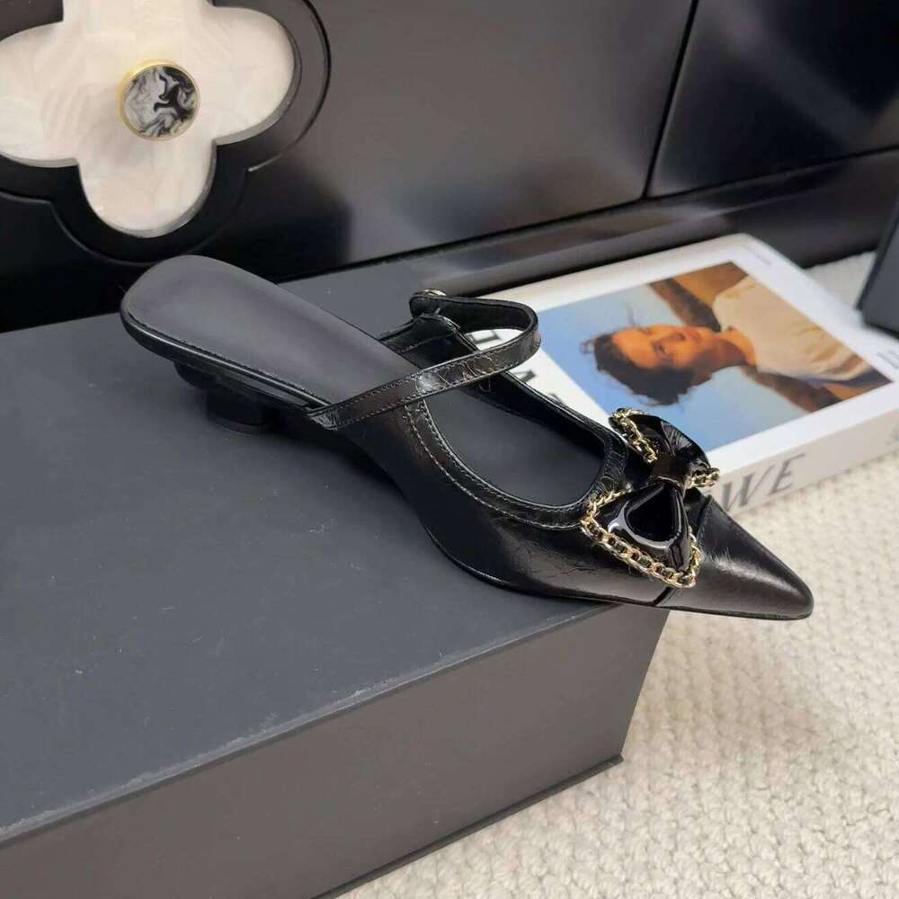 Shoes Women Size34-41 Genuine Leather Mules Med Heels Chain Butterfly Knot Slipper Pointed Toe Designer Shoe Zapatillas De Mujer 3f4