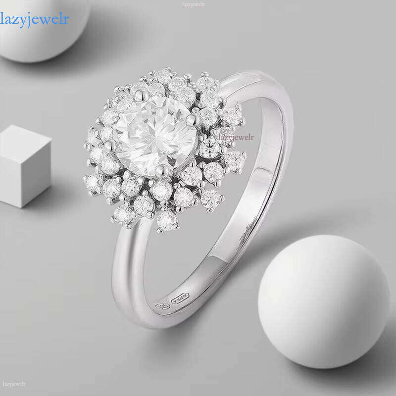 Luxurious Jewelry Women's Wedding Chrysolite Exquisite Flower Design Ring Manufacturer