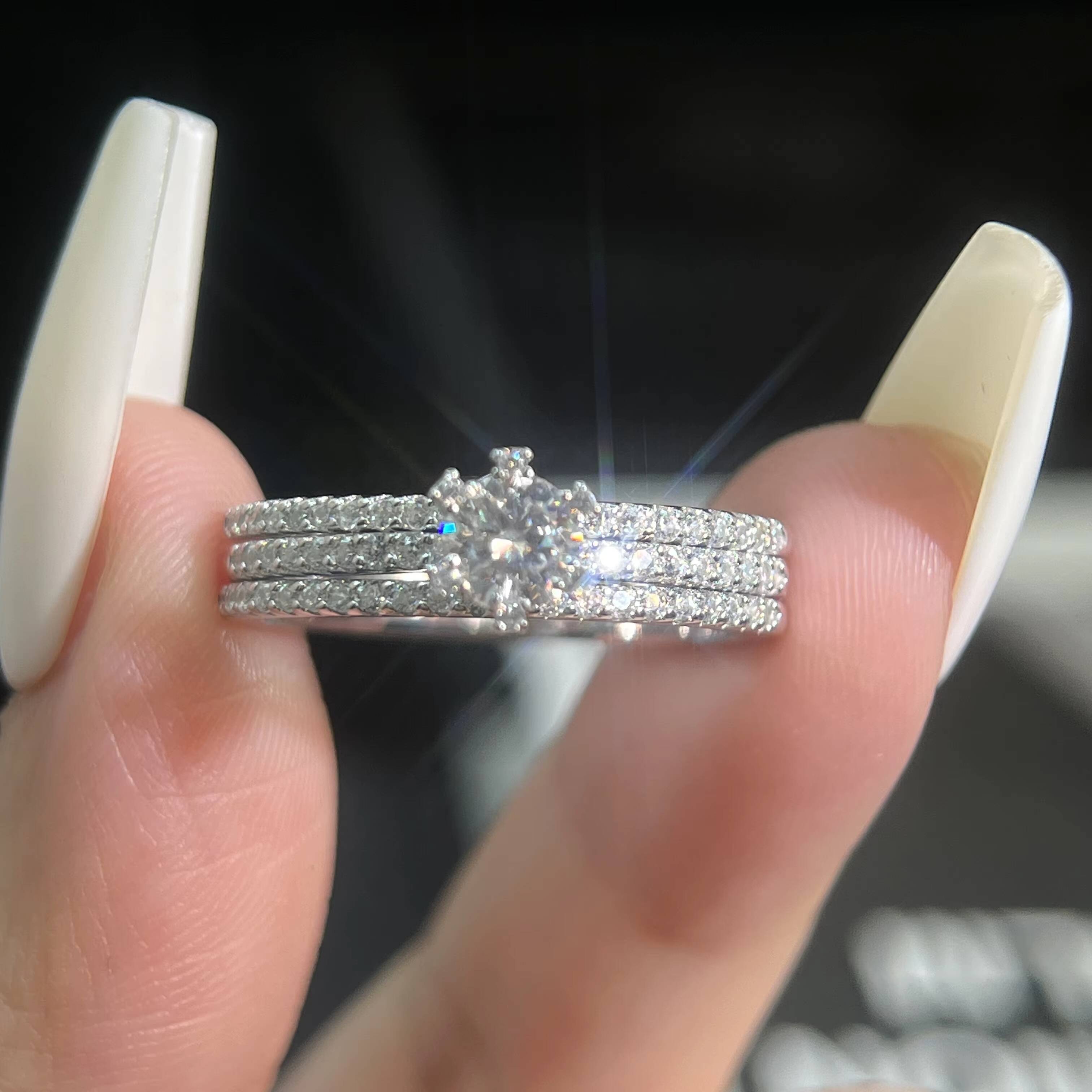 Luxury VVS 0.5ct Ct Moissanite Diamond Engagement Promise Ring Sets for Women S925 Sterling Silver Wedding Jewelry with Gra