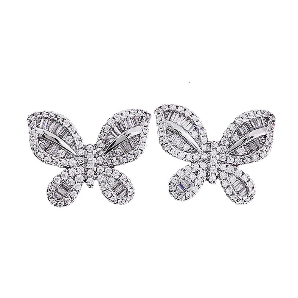 Korean Japanese Fashion Butterfly with Dias, Elegant and Simple Sier Needle White Gold for Women, Internet Celebrity Earrings e5613