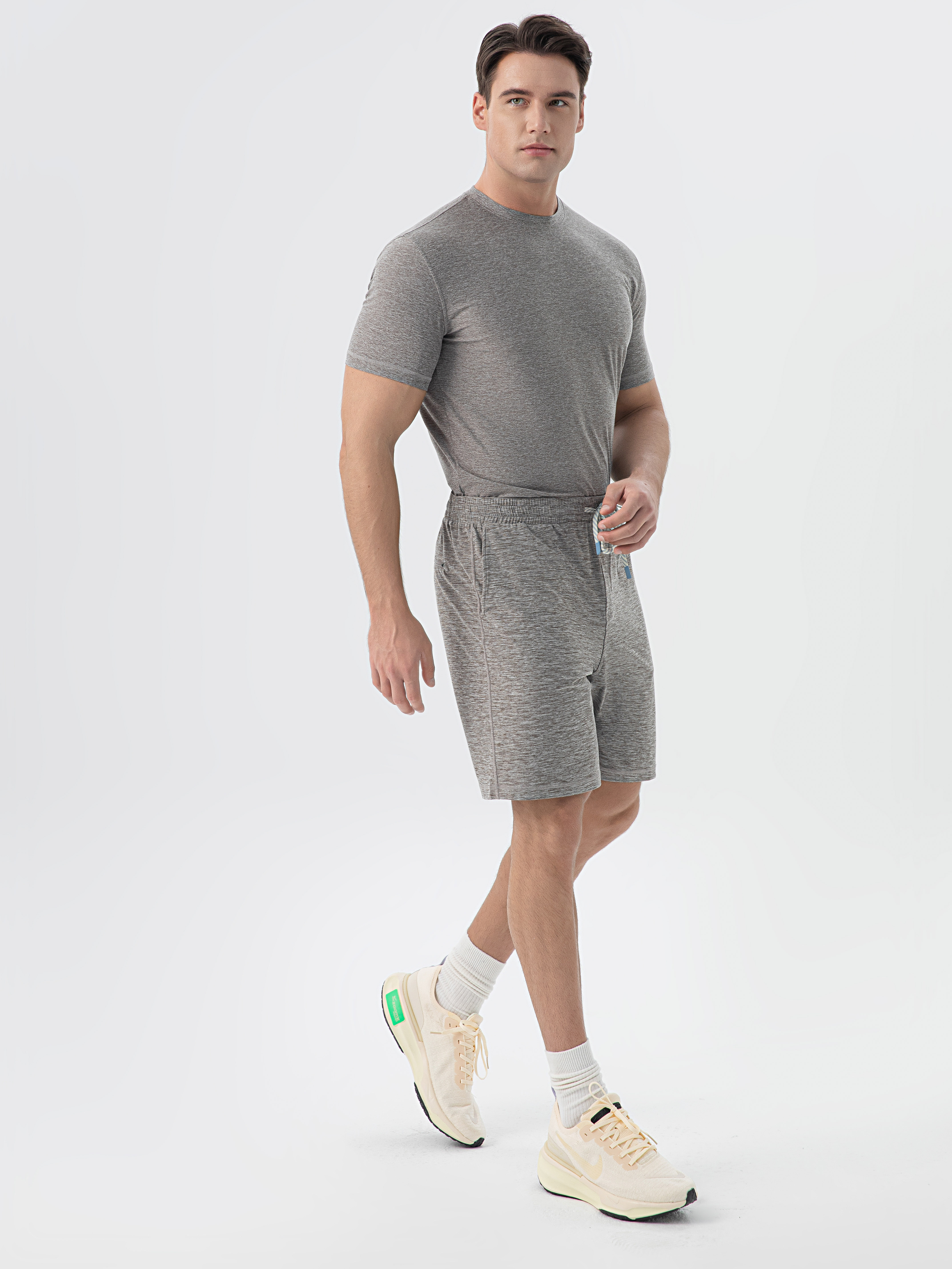 Breathable Gray Men's Linen Shorts for Comfortable Summer Outfits