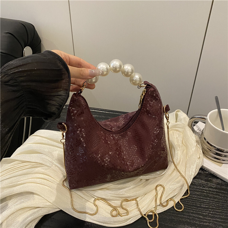 Niche Design Pearl Handbag for Women 2025 New High-end Chain Crossbody Fresh Dumpling Bag ddmymoon
