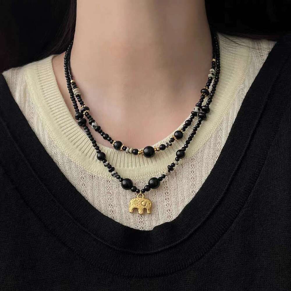 New Chinese Style Black Onyx Necklace Niche Design Minimalist Clavicle Chain Layered Light High-end Accessory for Women e06