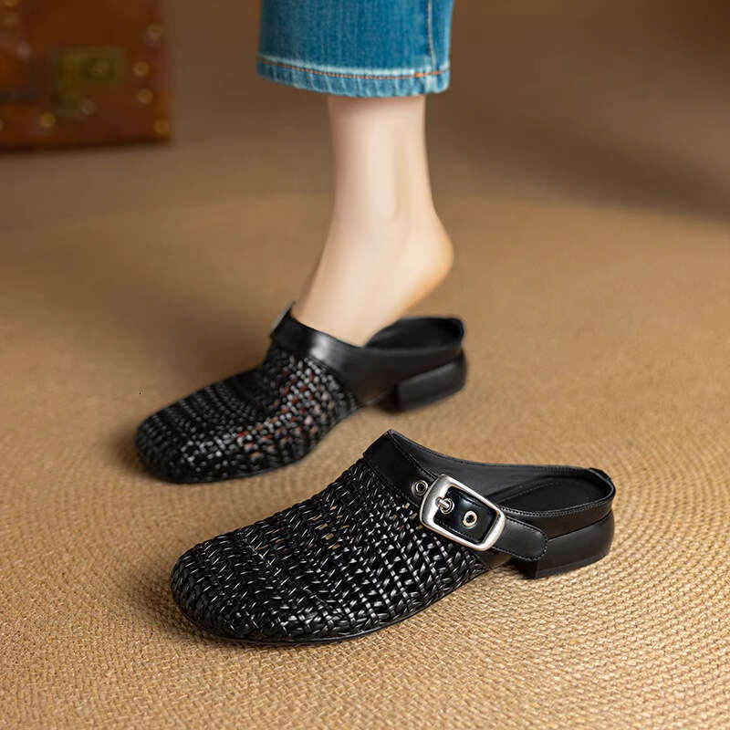 2.5cm High-End Genuine Leather Closed-Toe Mules 2025 New Spring Summer French Style Round-Toe Outdoor Flat Sandals for Women