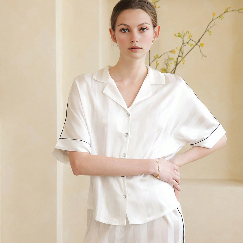 2025 New Women's Spring/Summer Silk Satin Striped Simple Short Sleeve Short Pants Pajama Set Homewear