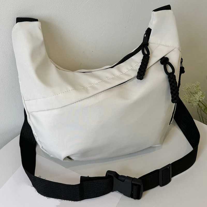 New style crossbody handbag for women fashionable mini street small shoulder bag lightweight and single-shoulder design. Y250730