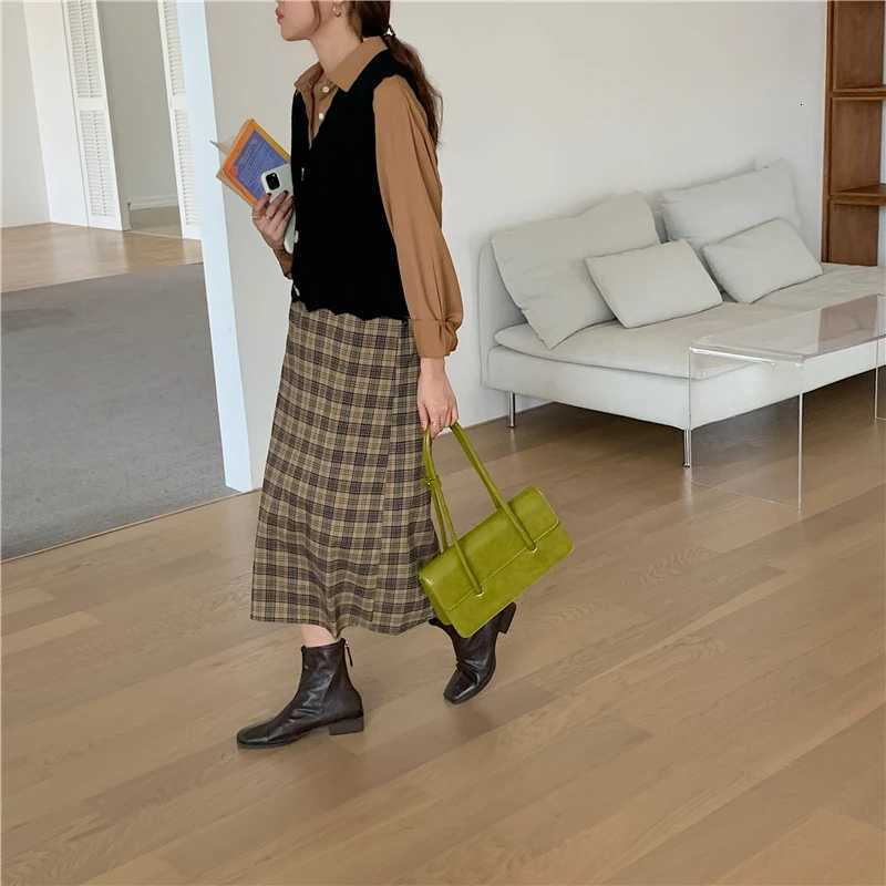 Simple Womens Underarm Bag Vintage Green Ladies Square Shoulder Bags Winter Fashion Female Tote Purse Top Handle Handbags Y250730