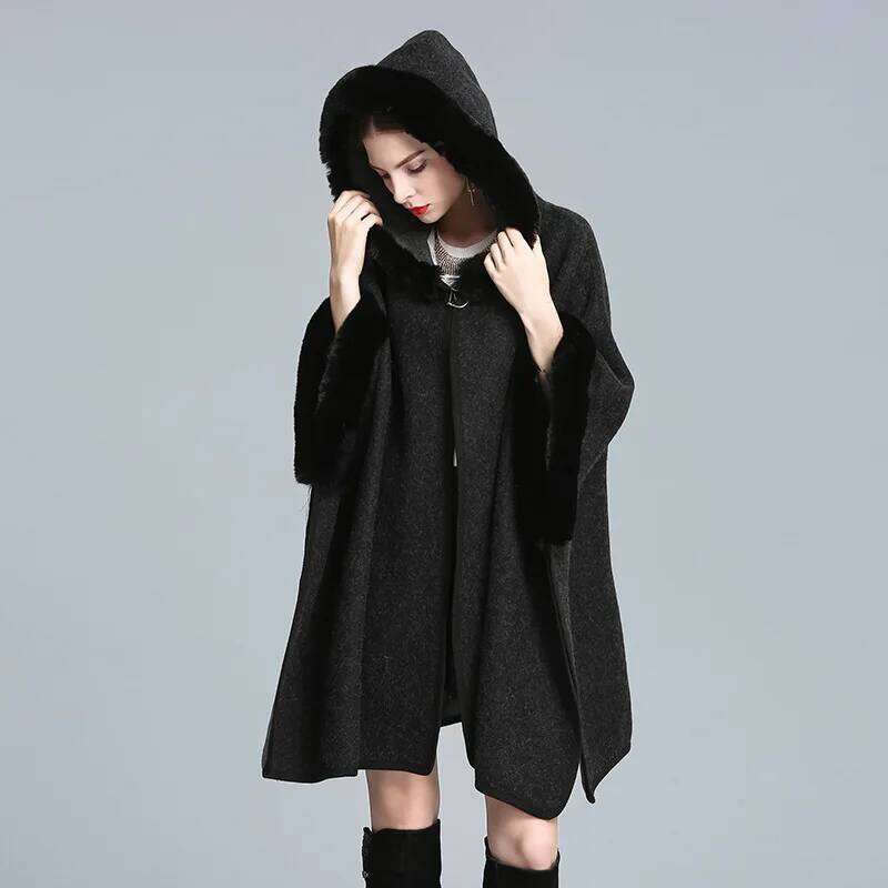 Designer Clothing Fashion Occidental Style Wool Blends Cape Hooded Elegant Faux Fur Coat Women Winter Long Big Loose Outerwear Cloak Fashion