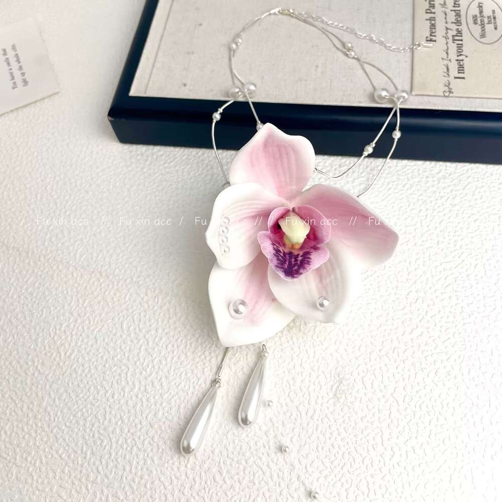 Magnolia Pearl Tassel Necklace for Women 2024 New Minimalist Style Choker Light Niche Design Sweater Chain d0f