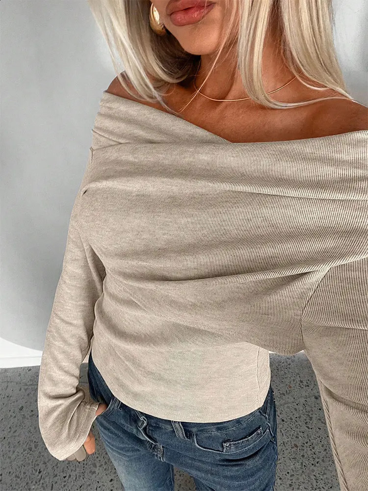 Women T-shirt Autumn Streetwear Fashion Long Sleeves Folds Casual Slim Tees Solid Sexy Off Shoulder Elegant Womens T-shirt 250725