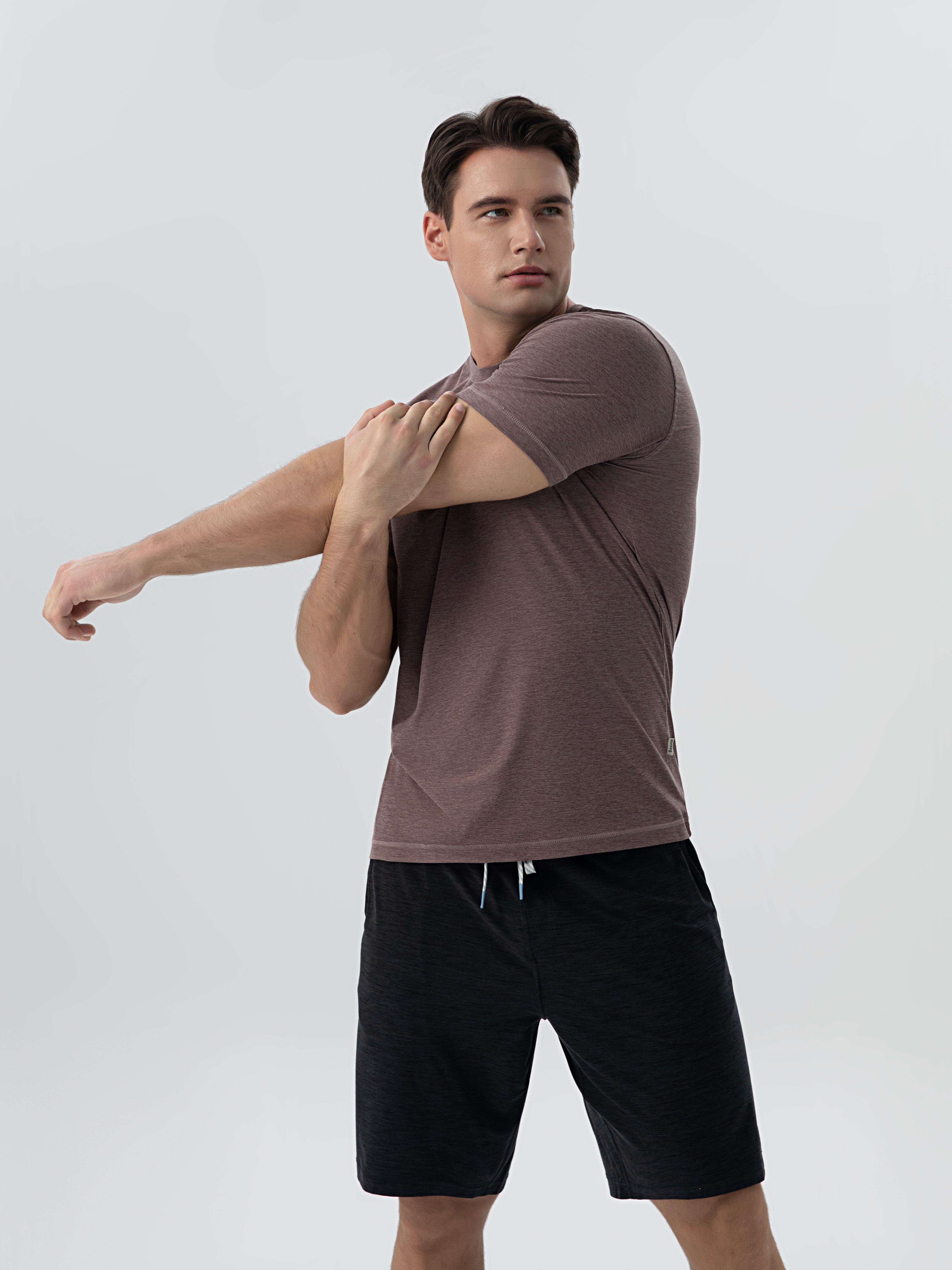 Casual Comfort: Lightweight Mens Shortsleeve Shirt Perfect For Hot Weather