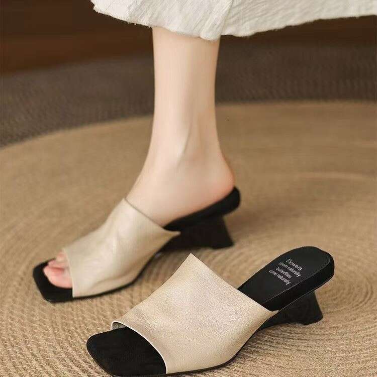 2025 Summer New Style designer shoes Mules Slip-On Soft Sole Non-Slip Wedge Sandals for Women
