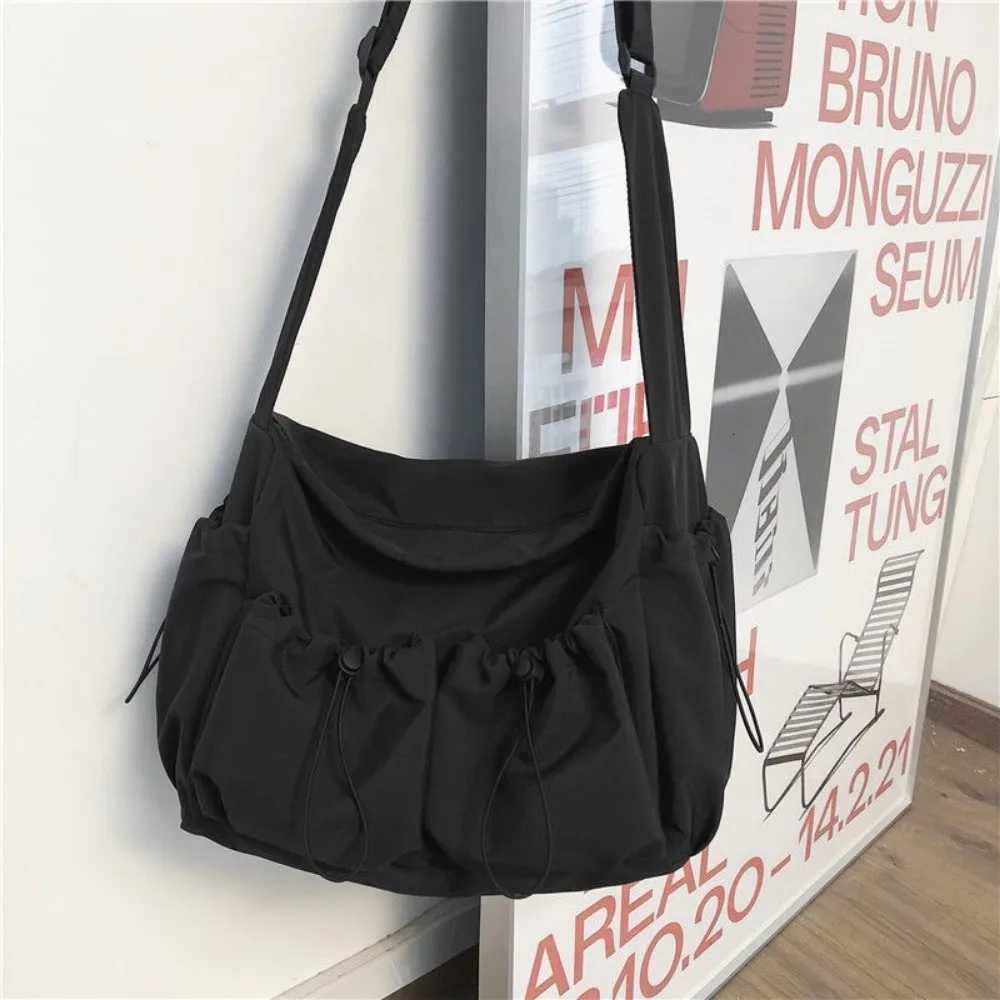 Female Crossbody Bag Canvas Large Capacity Shoulder Bag Women Men Travel School Casual Sport Handbags Fashion Messenger Bag Y250730
