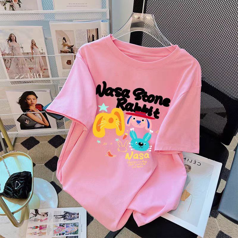 2025 white loose short sleeved women's T-shirt new pure cotton cartoon design European plus size half sleeved top new designer T-shirt