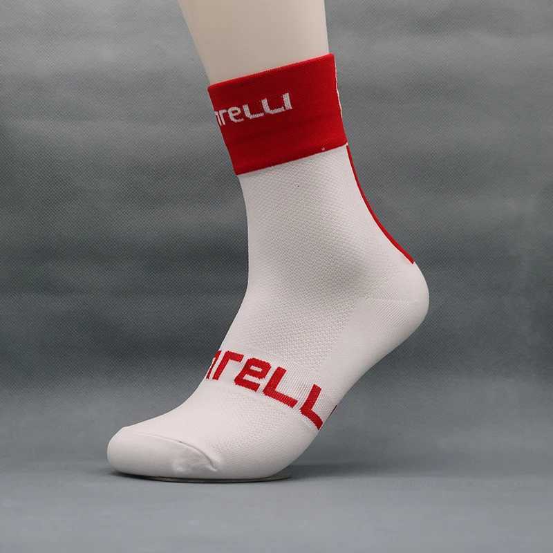 1 Pair of Cycling Socks Bicycle Professional Competition Cycling Socks Mens Outdoor Sports Socks Womens Fitness Running Socks Z250731
