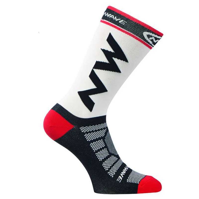 Brand New Professional Sports Socks Breathable Road Bike Bicycle Socks Outdoor Sports Running Racing Cycling Socks Z250731