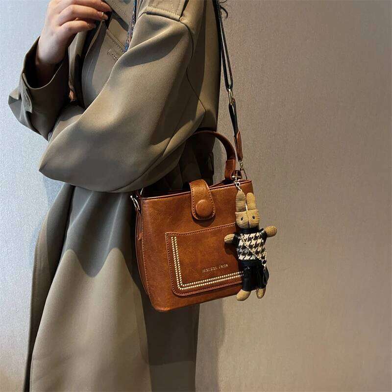 Hot Sell Vintage Simple Small PU Leather Bucket Crossbody Bag For Women 2023 Designer Fashion Lady Black Shoulder Handbag