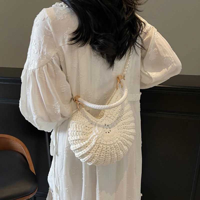 Conch Shell Knit Crochet Crossbody Shoulder BagPearl Chain Handmade Woven Women Sling BagElegant Delicate Cute Compact Purse Y250730