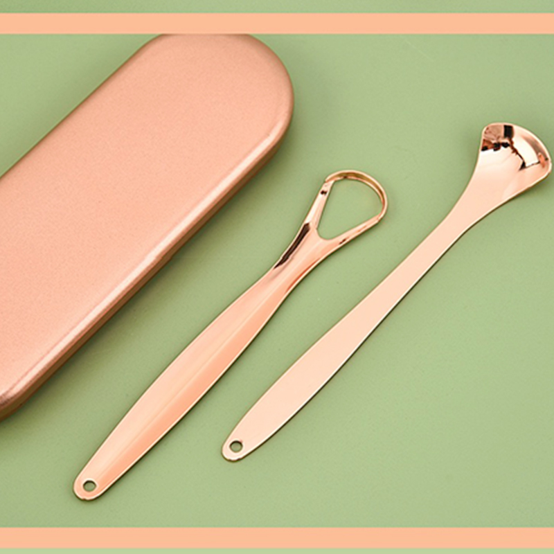 Ergonomic Stainless Steel Tongue Scraper with Rounded Edges for Safe Cleaning