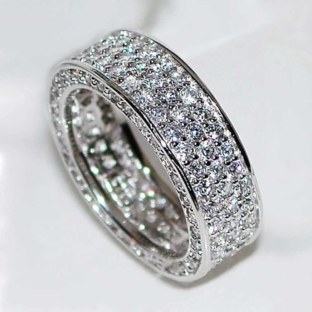 842 Luxury Silver Color Cubic Zirconia Rings for Women Simple Design Fashion Versatile Wedding Engagement Party Lady Jewelry y250730