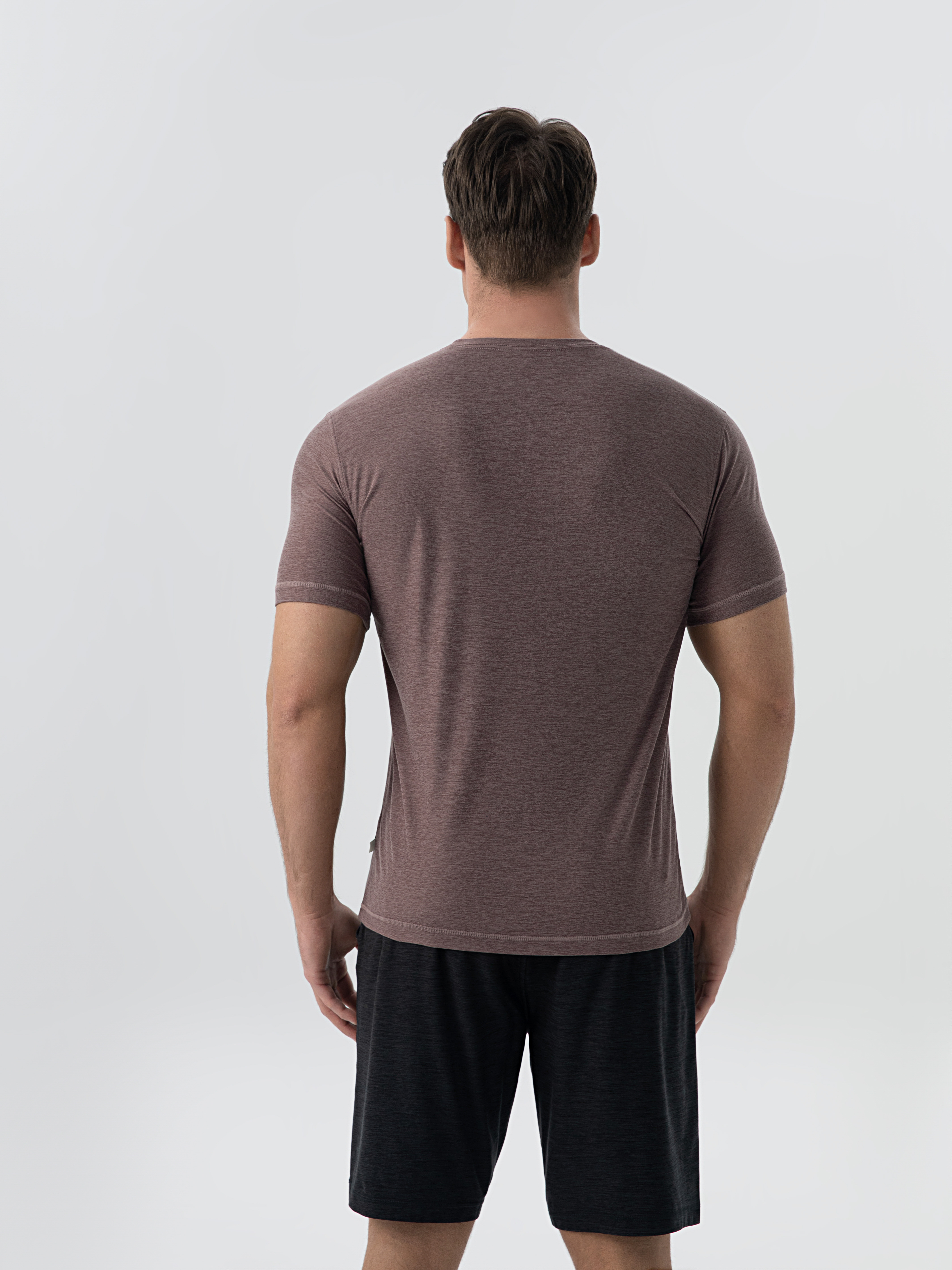 Casual Comfort: Lightweight Mens Shortsleeve Shirt Perfect For Hot Weather