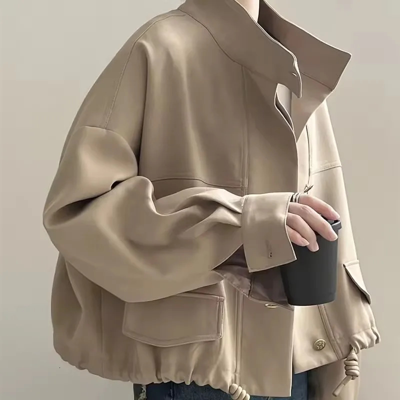 Elegant Women Short Jacket 2025 Spring Autumn Locomotive Jacket Casual Windbreaker Standing Collar Drawstring Trench Coat 250728