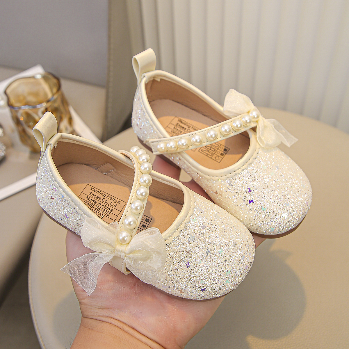 Girls' shiny pearl trip shoes bow decorated delicate little single shoes