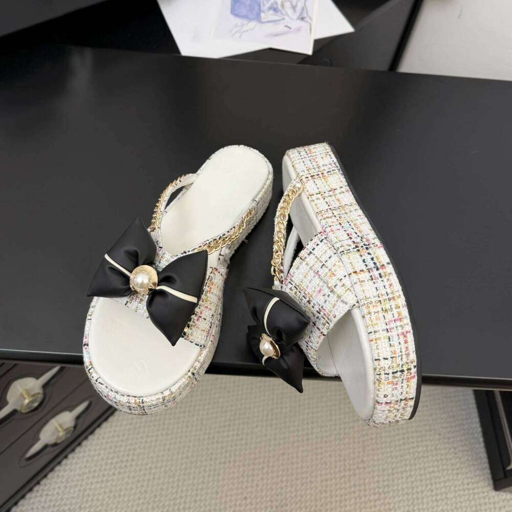 Women Size34-41 Flip-Flops Chain Pearls Butterfly Knot Slippers Flat Platform Slides Designer Shoes Zapatillas De Mujer 9c1