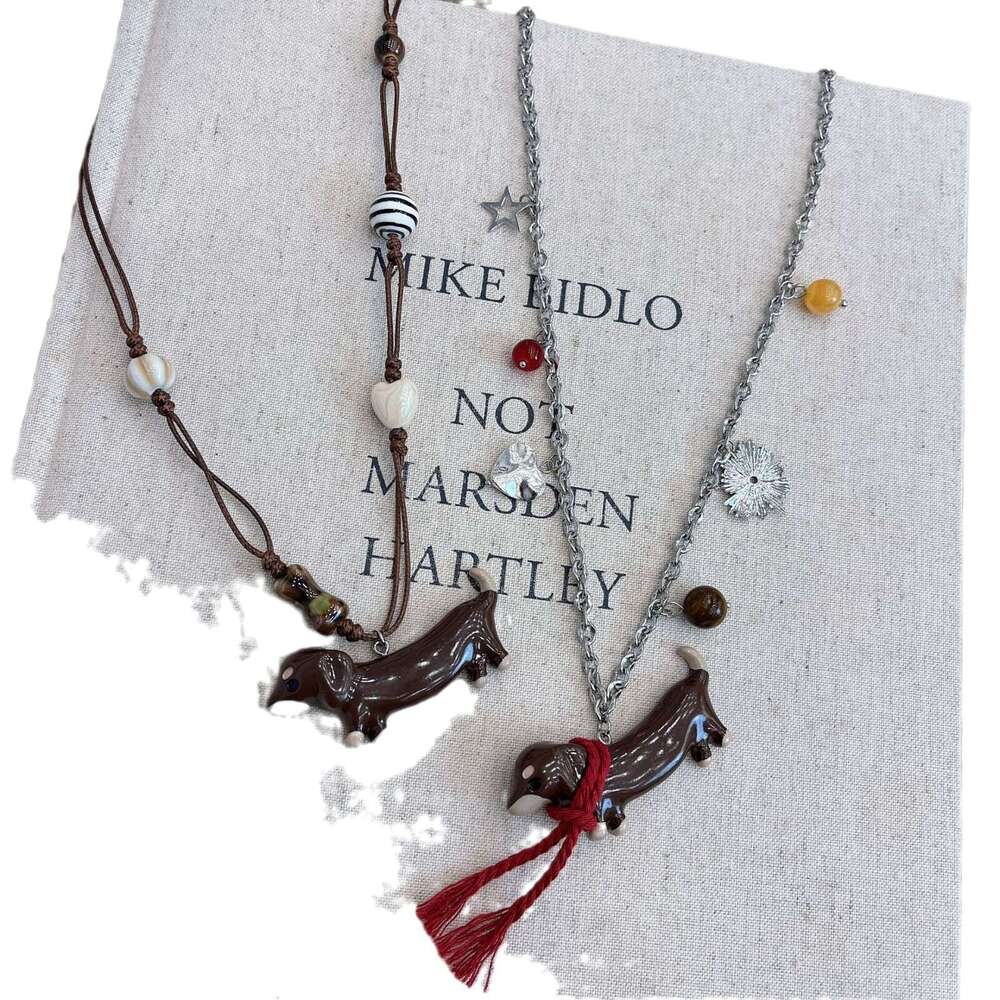 Cute Dog Red Scarf Pendant Necklace High-end Light Niche Autumn Winter New Sweater Chain Accessories for Women e0e