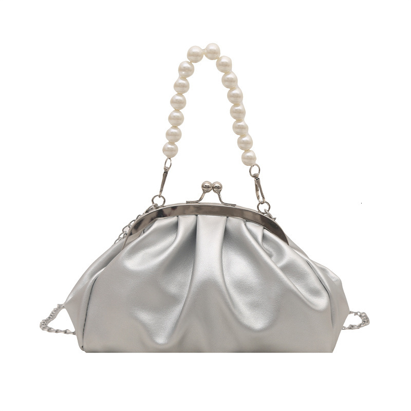 Pearl Handheld Cloud for Women 2025 New Niche Pleated Chain Crossbody Small Exquisite Clip Bag ddmymoon