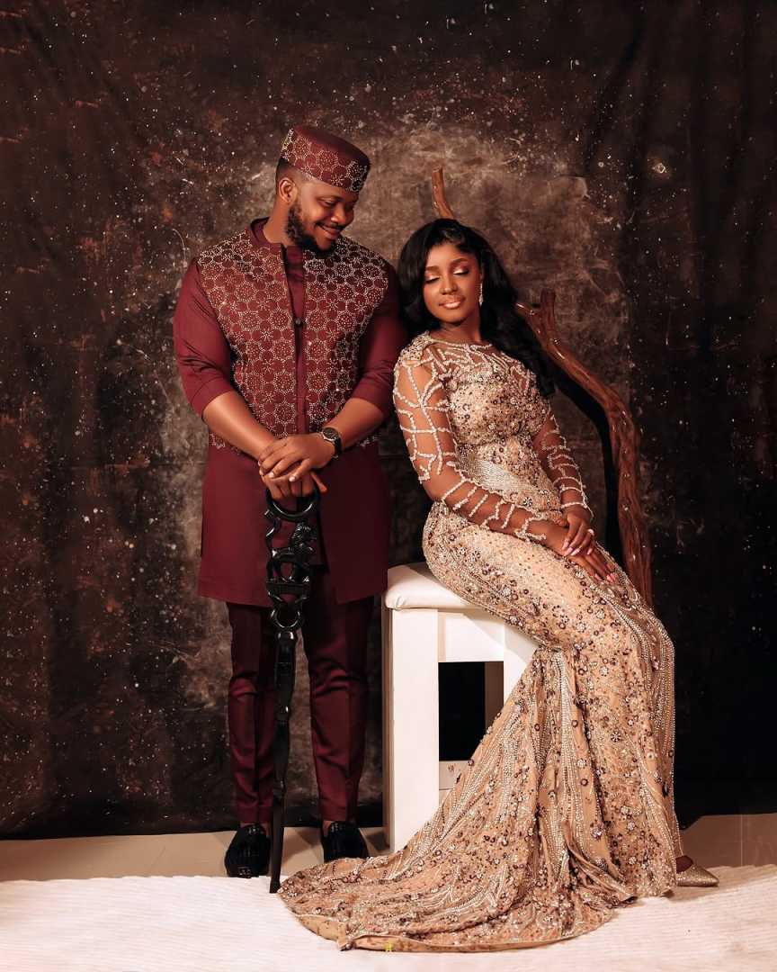 Handmade Appliques Mermaid Wedding Dresses Crystal O Neck Long Sleeve Bride Dress Sexy Floor Length Bridal Dress Customized