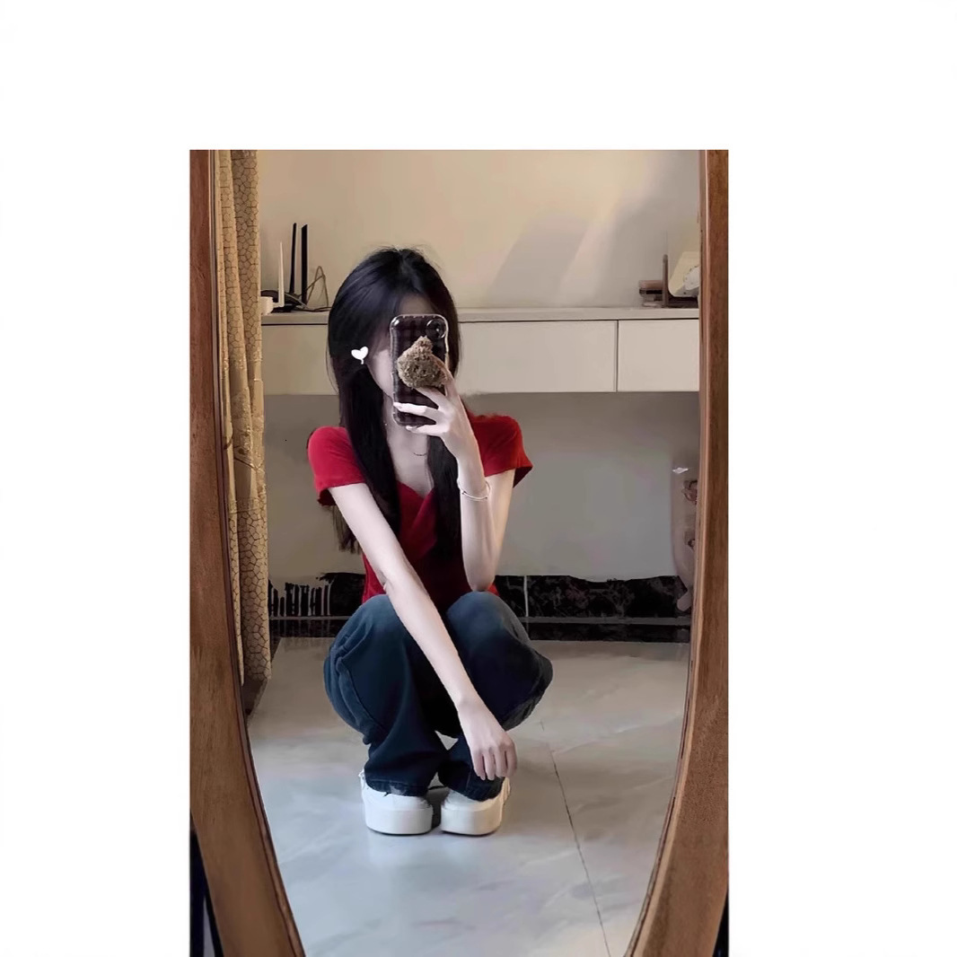 2025 red V-neck cross shoulder short sleeved women's T-shirt summer new slim fit waist unique spicy girl top new designer T-shirt