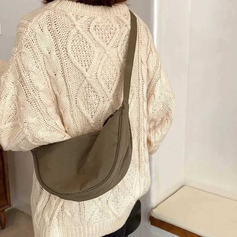 Simple Design Womens Messenger Bag Fashion Ladies Nylon Hobos Small Shoulder Bags Vintage Female s Purse Cloth Handbags Y250730