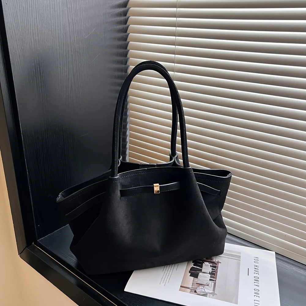 Winter Deerskin Velvet Underarm Womens Large Capacity Vintage Tote Bag Fashion All-Matching Female 250731