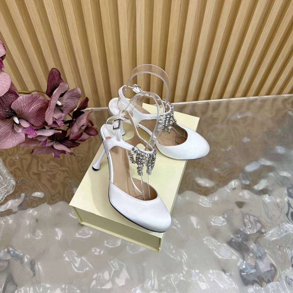 Women Size34-42 Silk Genuine Leather Pumps Slingbacks Crystals Sandals Round Toe Party Designer Shoes Zapatillas De Mujer bbc