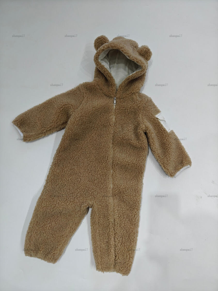 Top baby jumpsuit Felt lamb fur design infant romper designer toddler clothes Adding velvet newborn bodysuit A387X11N101