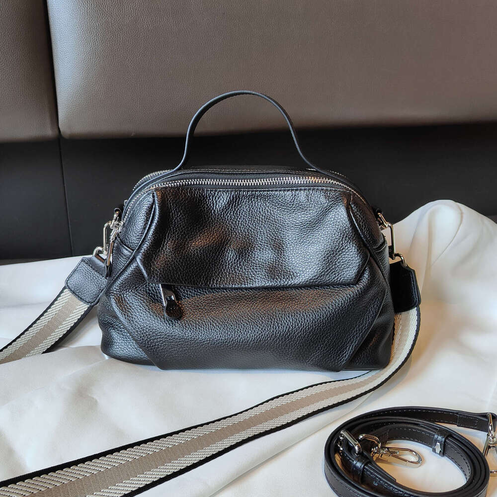 New Soft Leather Top Layer Cowhide Women's Handbag Single Shoulder Crossbody Wide Strap Large Capacity Bag designer bag B5